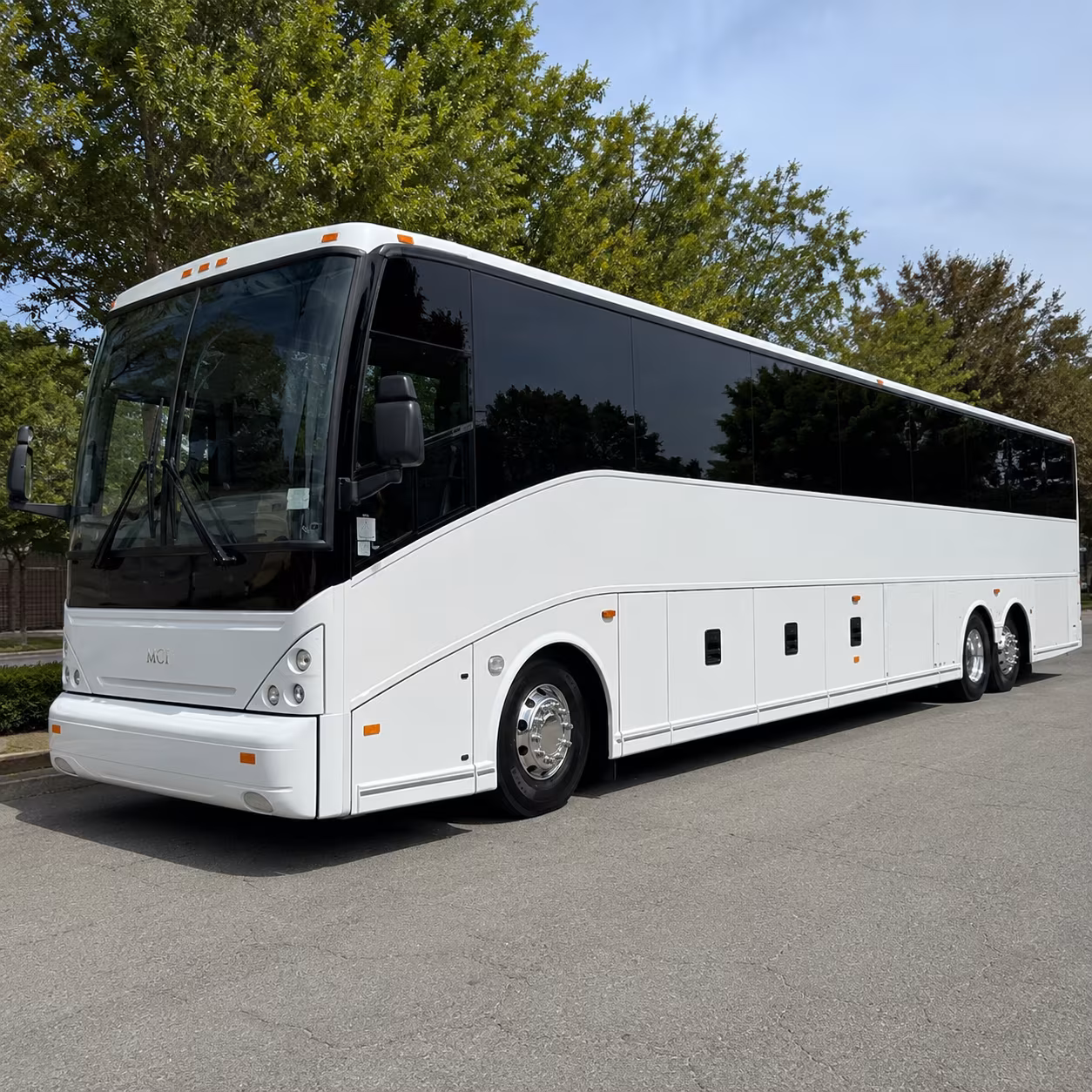 how the distance and duration of your trip affect charter bus rates in clovis