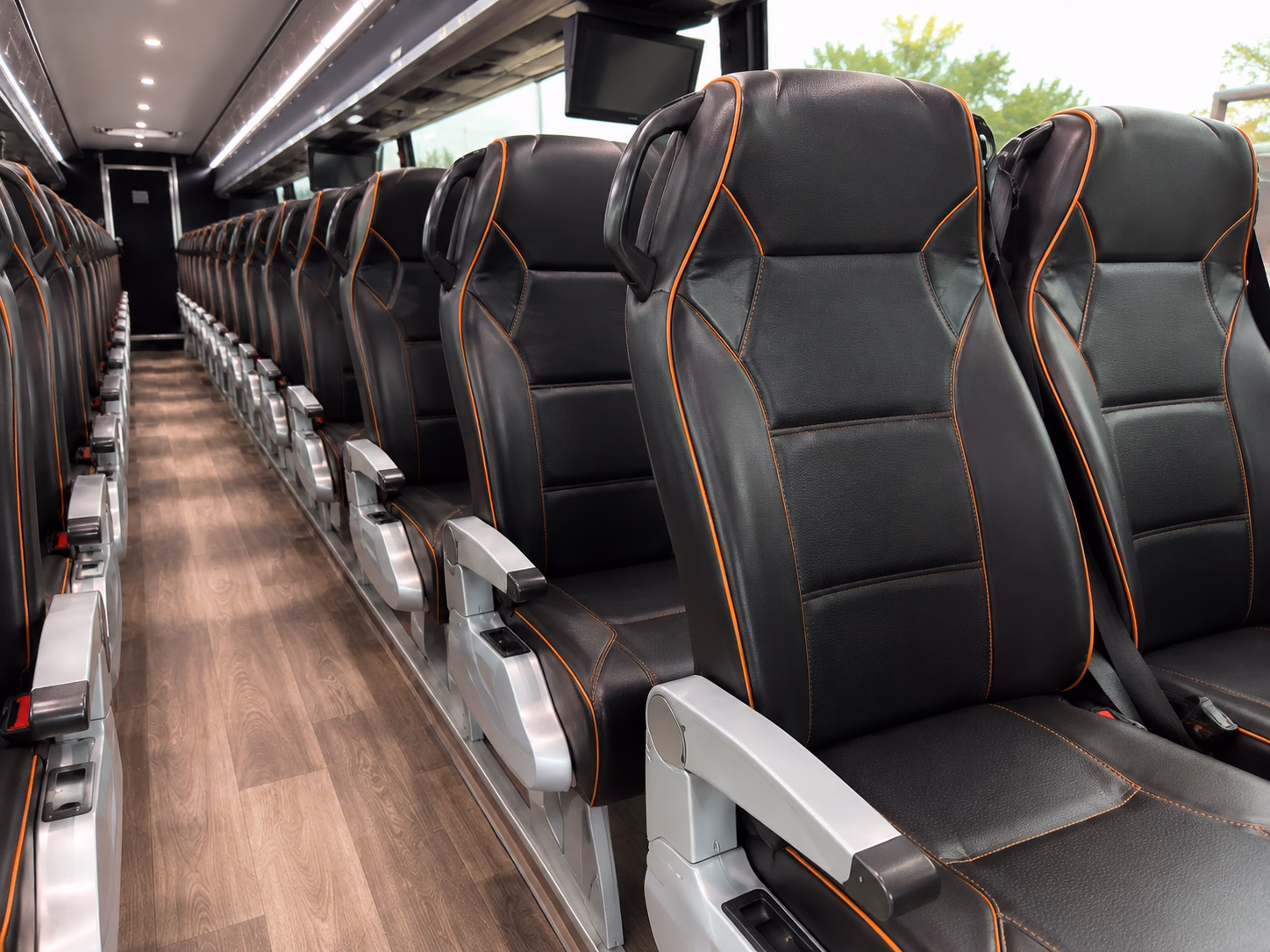 shuttle guests between clovis hotels and your ceremony without the parking headache